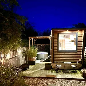  Chalet “new Tiny House In Vijfhuizen”